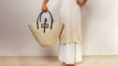 Artisan Palm Cone Shopper in Black